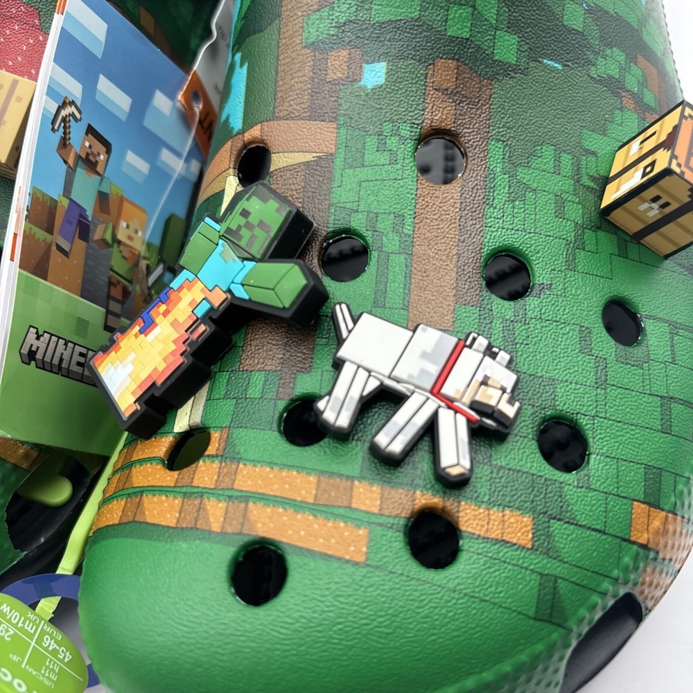Crocs x MinecraftcClassic Clog‎ 210829-90H - M9/W11 - Picture 7 of 10